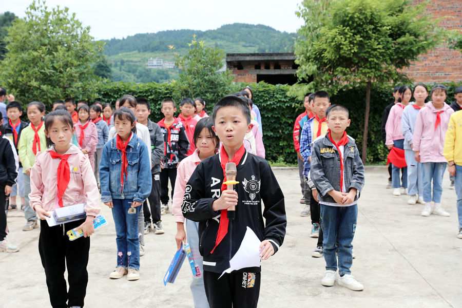 学生代表发言.JPG