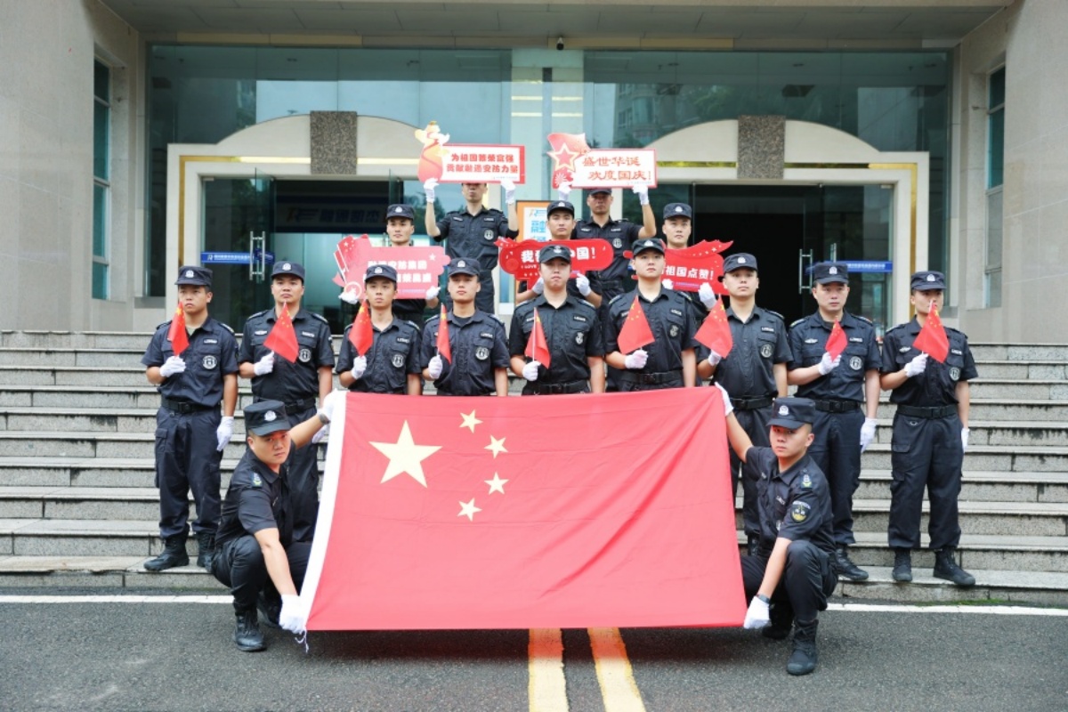 077A8076.JPG
