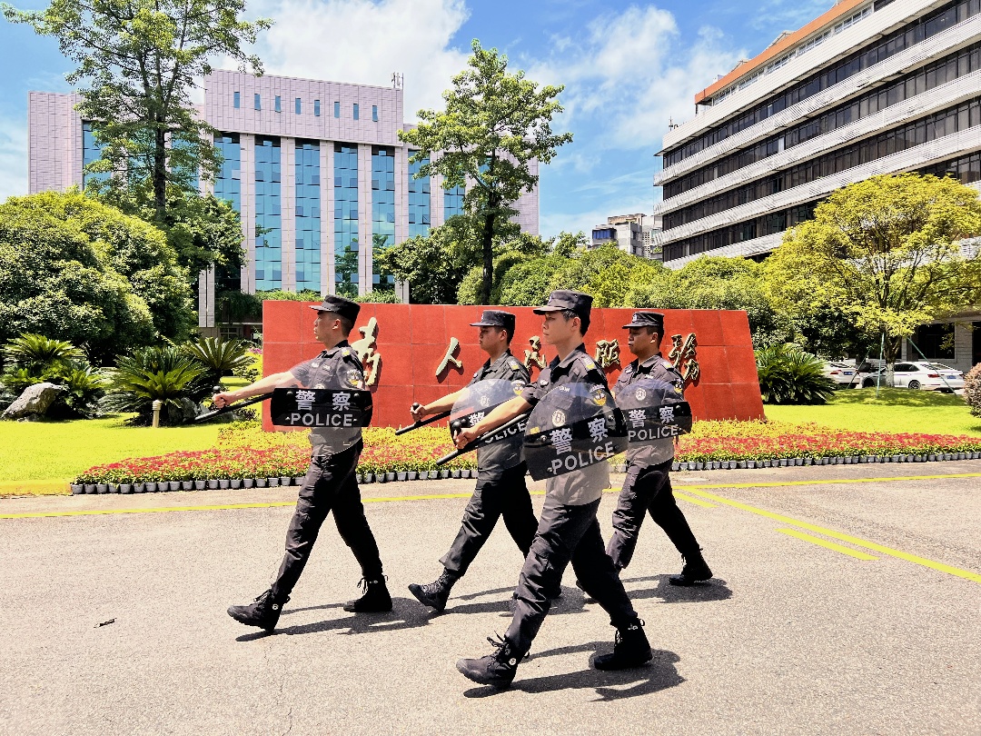 党建引领促发展 四川融通安防集团开展“7.24全国保安行业主题宣传”活动(图5) 267f0d4dd7d689186634b303aa65a67.jpg