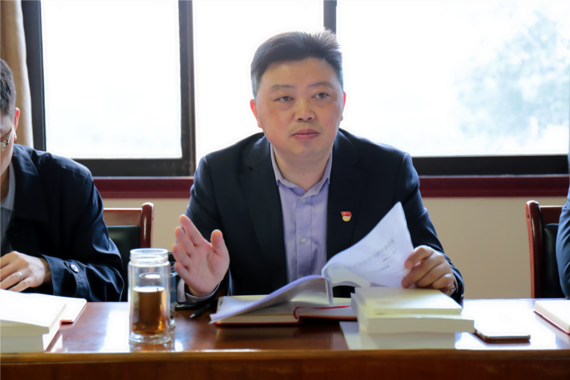 四川融通安防投资集团有限公司机关党支部开展“悦读党史”读书活动(图2)