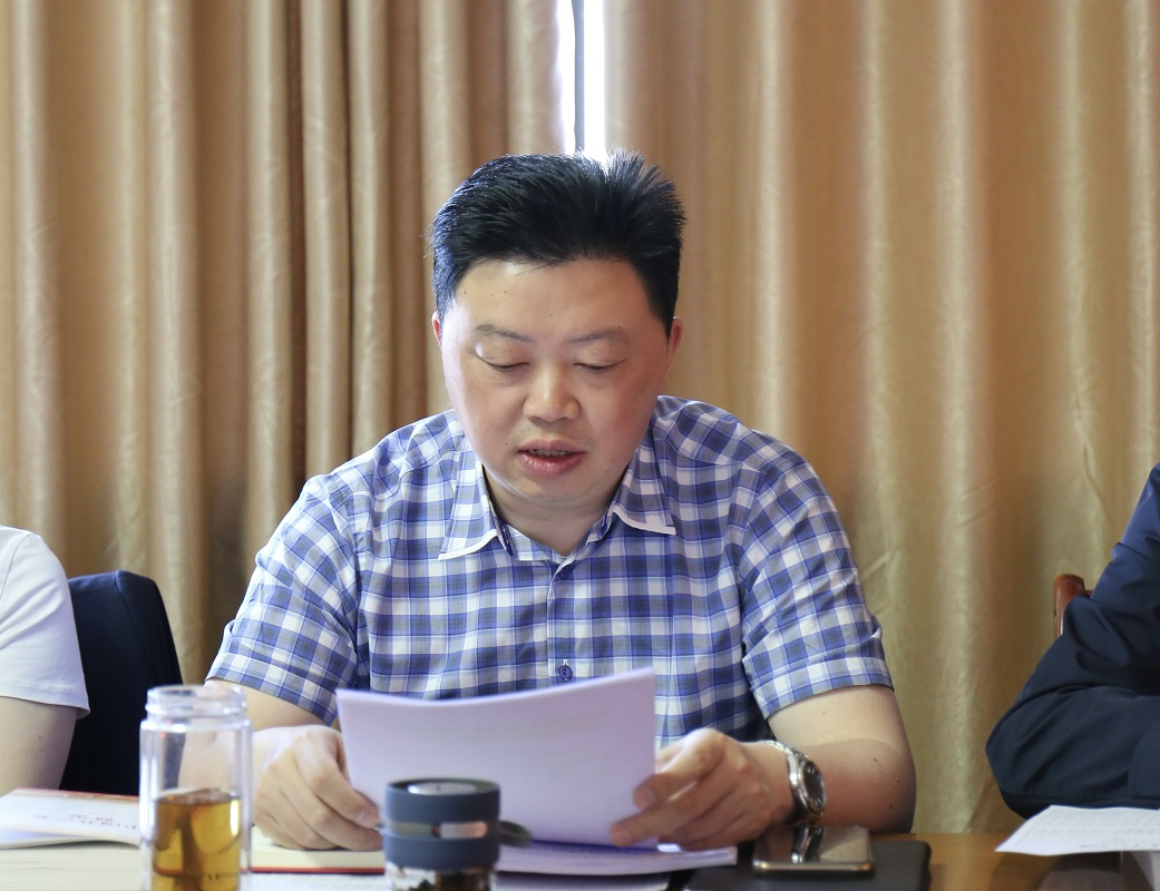 四川融通安防集团召开党史学习教育专题学习会 传达学习习近平总书记在福建、广西 考察调研时的重要讲话精神(图2) 四川融通安防集团召开党史学习教育专题学习会 传达学习习近平总书记在福建、广西 考察调研时的重要讲话精神(图2)